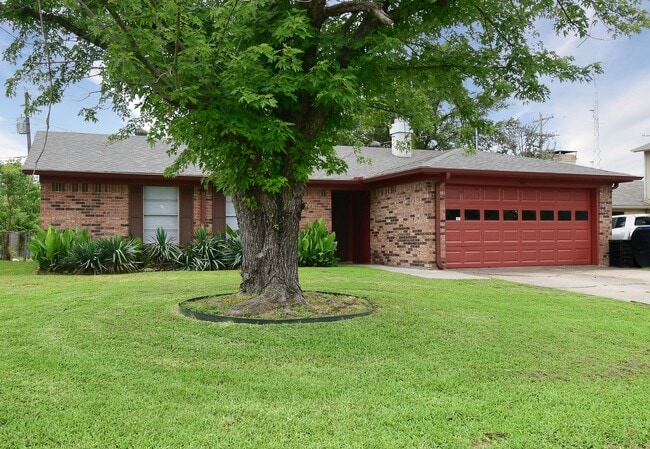 Photo - 3117 Chaparral- House