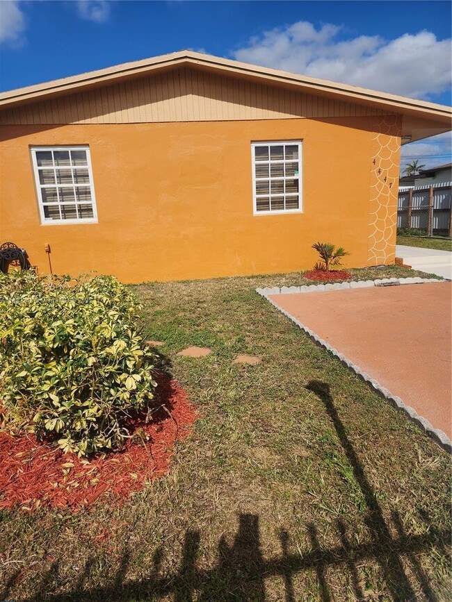 Building Photo - 4447 NW 169th Terrace Rental