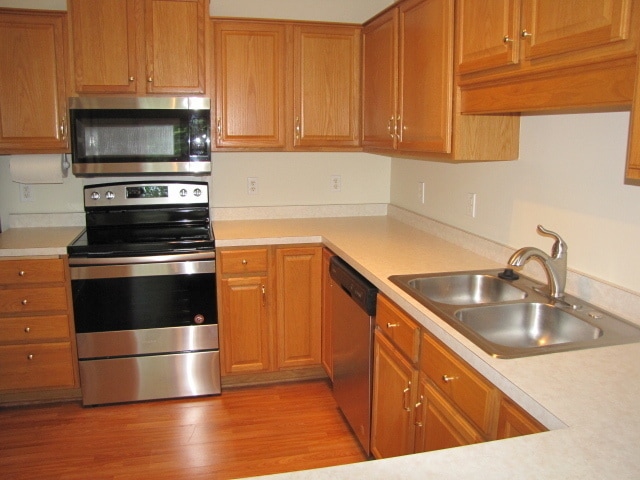 Photo - Nice 3 Bd/3 Bath Townhome in Rosemount* Available July 15th