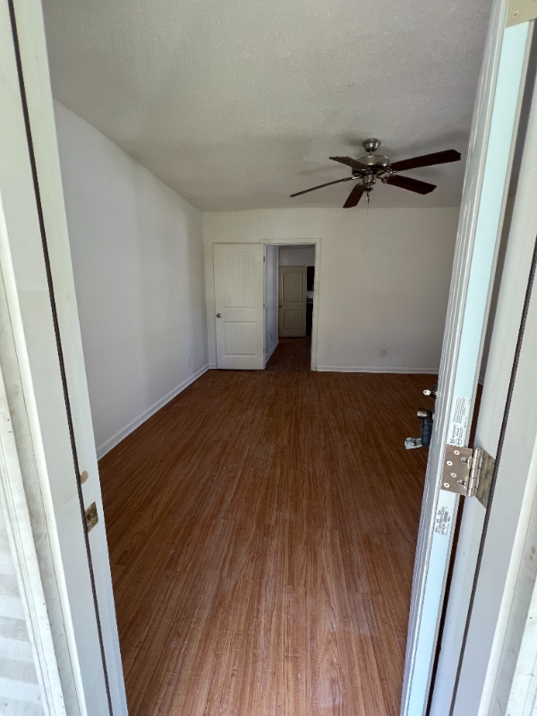 Photo - 424 Maple St