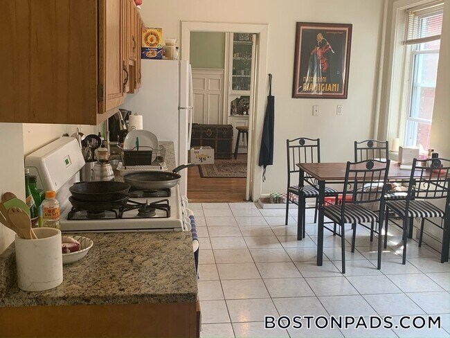 Photo - 187 Winthrop Rd Unidad 2