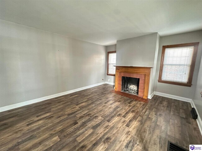 Photo - 332 E Esplanade Ave