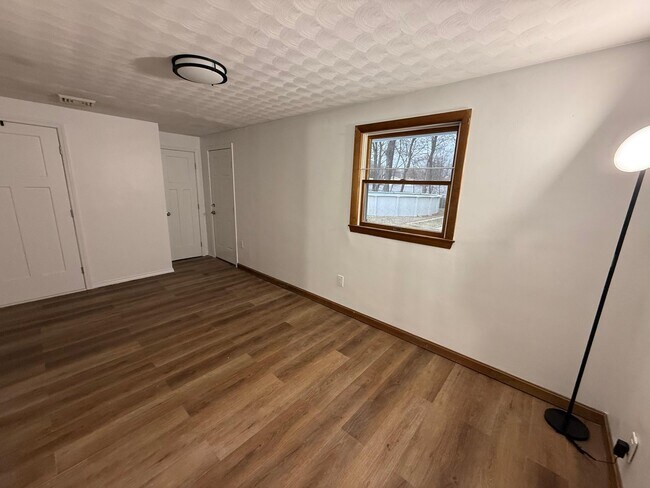 Photo - 55 N Belgian Rd