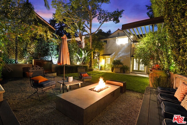 Photo - 6717 Whitley Terrace