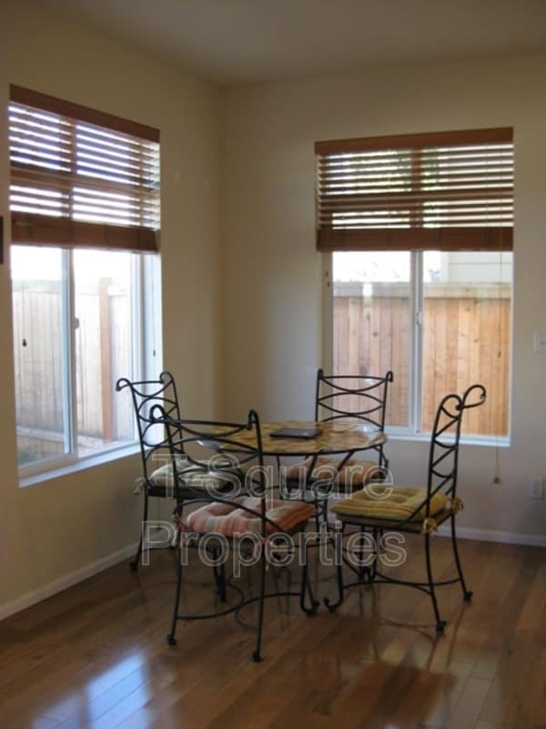 Photo - 4023 134th Pl SE