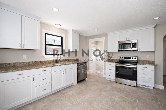 Photo - 2118 Preston St