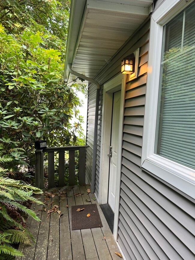 Photo - 11967 Luna Vista Ave SE