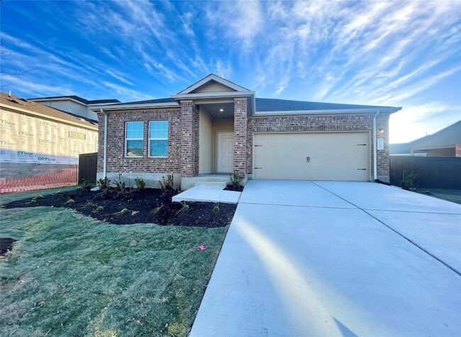 1220 Sweetspire St