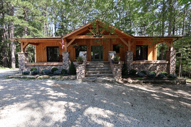 Building Photo - 2 Ridge Pl Rental