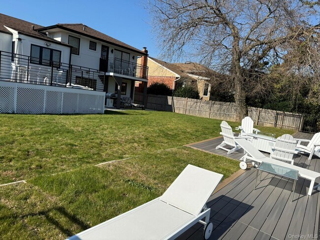 Photo - 640 Derby Ave