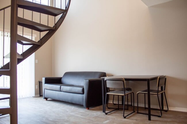 Photo - Armory Place