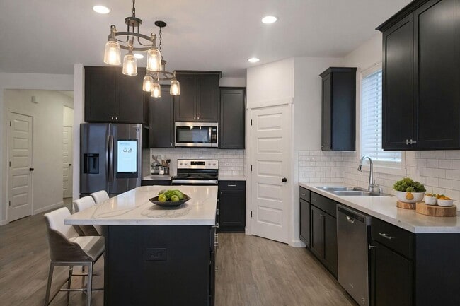 Photo - 3 bed/2 bath in the up and coming West Richland area