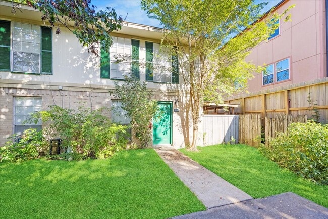 Photo - 1936 Upland Dr