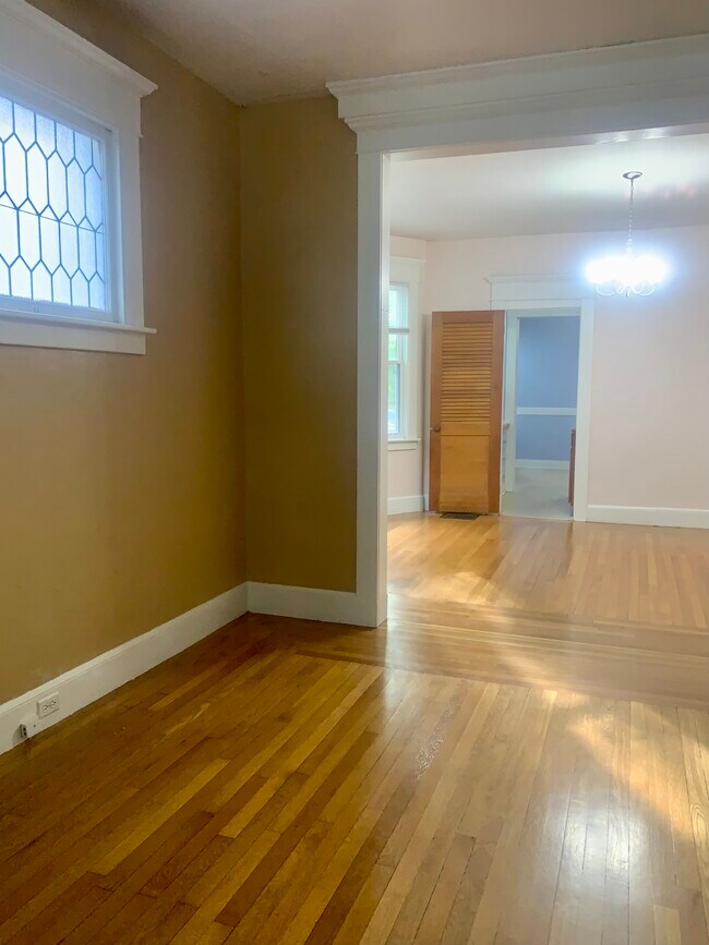 420 Central Ave Unidad Beautiful 2-bd in Westville