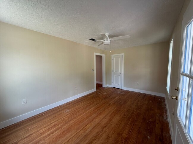 Photo - 401 McKee Ave Unit 401 McKee Ave.