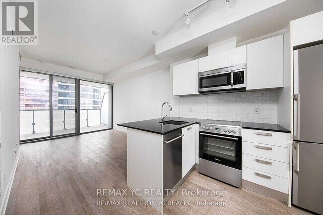 Photo - 57 St Joseph St Unit 2801