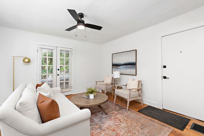 Muehlebach - Muehlebach & Bakers Corner Apartments