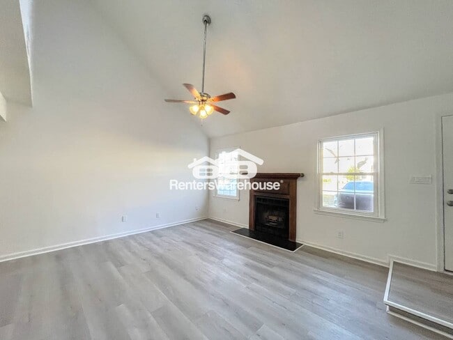 Photo - 1815 Beckwood Common