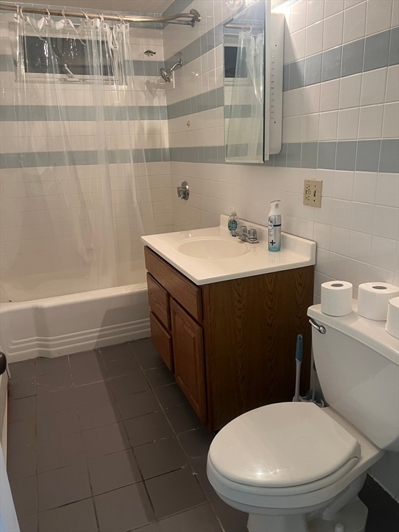 Photo - 143 Main St Unit 2