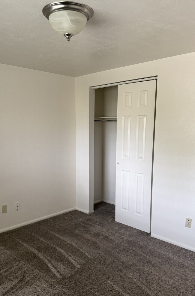 1533 S 100 E Unit 1