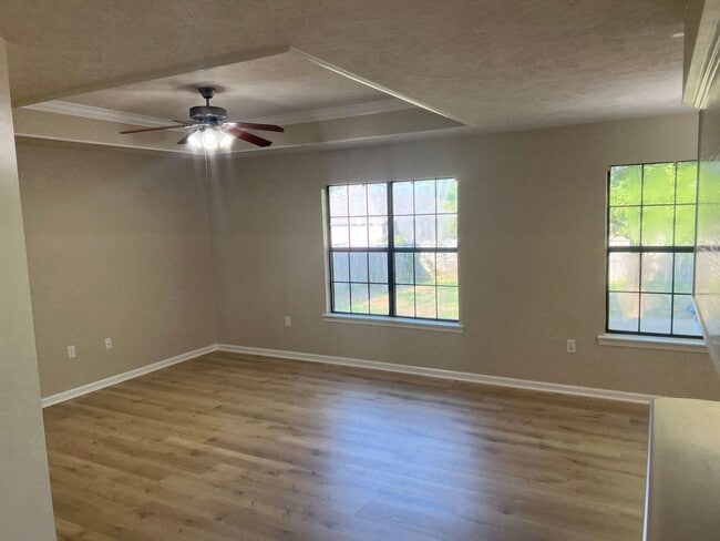 Photo - 3 Bed 2 Bath Home