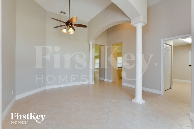 Photo - 1655 James Cir