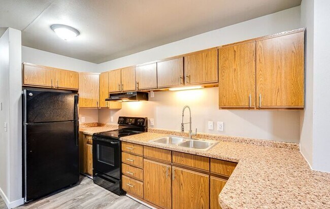 Photo - 825 Wisconsin St