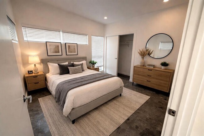 Photo - 1163 Perry Rd