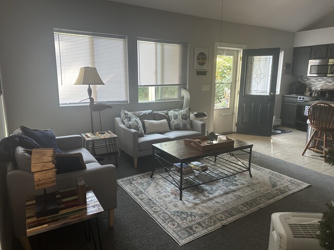 Photo - 1857 Division Rd