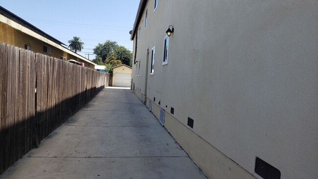 Photo - 40(718) Unit 40(718F)