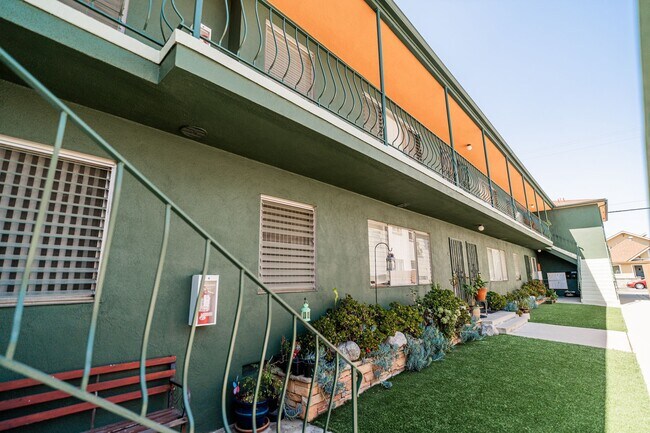 Photo - 3024 E 3rd Street - LA RE 1 LLC