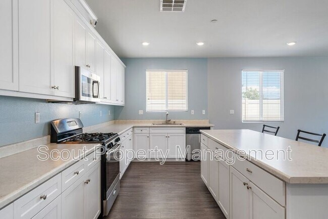 Photo - 32323 Roman Warren Wy