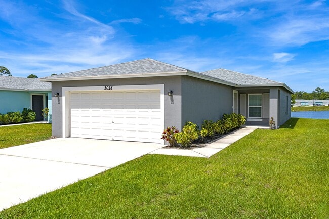 Ravinia St. Lucie