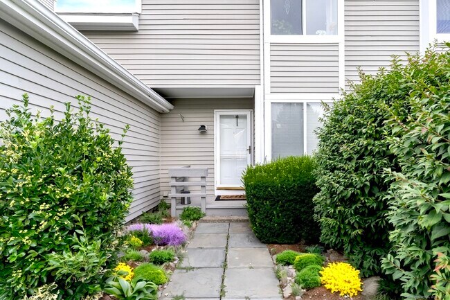 Photo - 675 Townsend Ave Unit 161