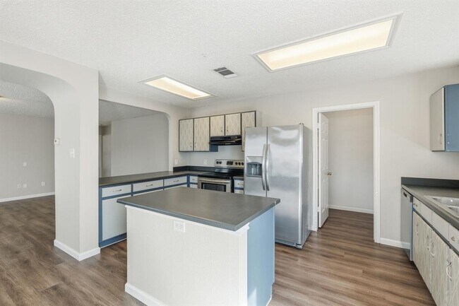 Photo - 3205 Settlement Dr