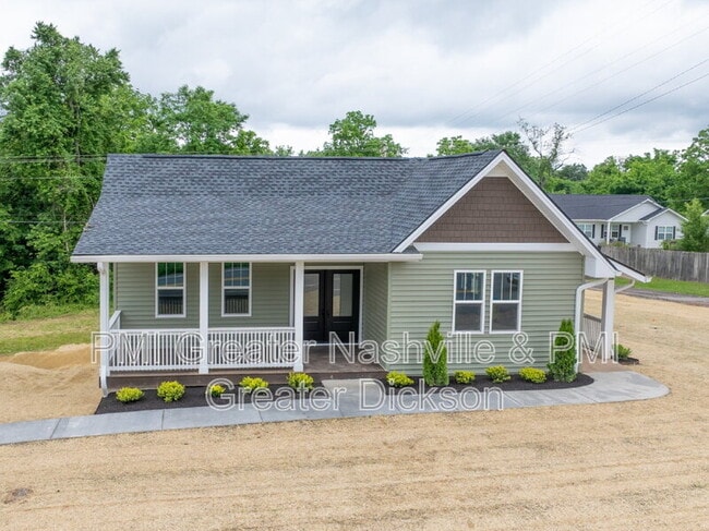 Photo - 312 N Main St