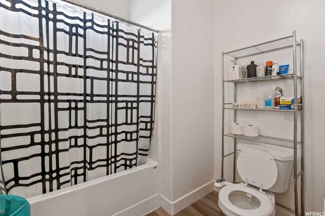 Photo - 508 N 360 W