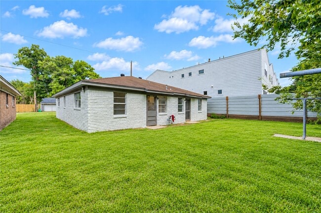 Photo - 3502 Goodhope St