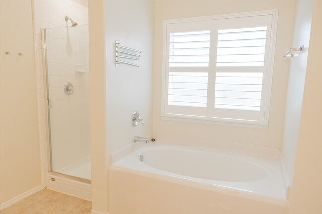 Photo - 1902 Vernal Glen Cir