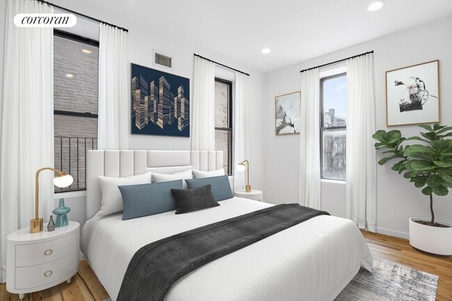 Photo - 1627 Park Ave