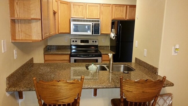 Photo - 921 N Euclid Ave Unit #115