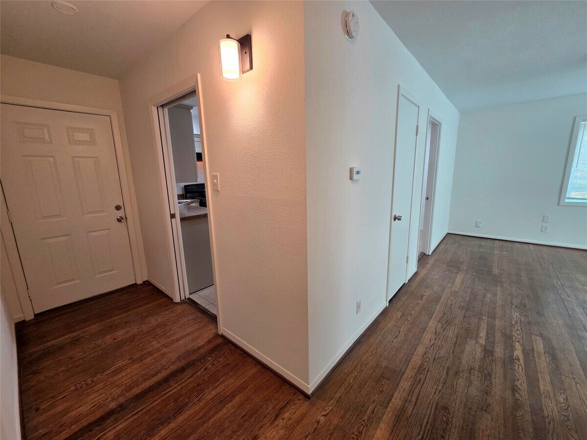 Photo - 6414 Granite St