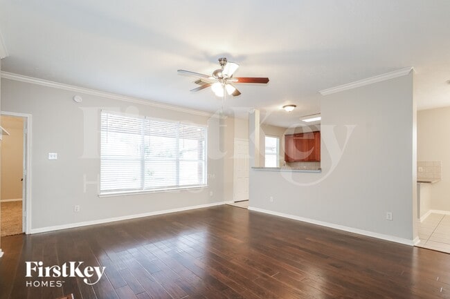 Photo - 20935 Clovermeadow