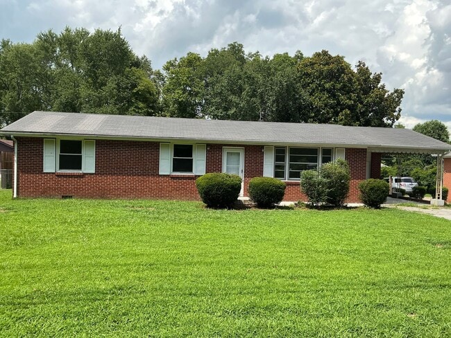 Building Photo - 205 Old Trenton Rd Rental