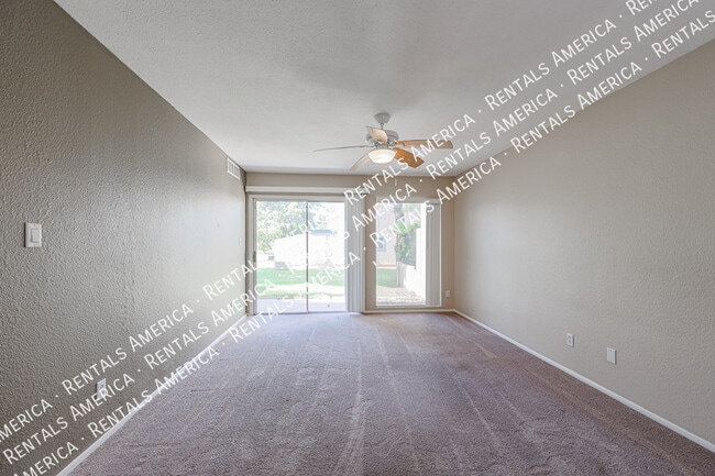 Photo - 4555 W Continental Dr