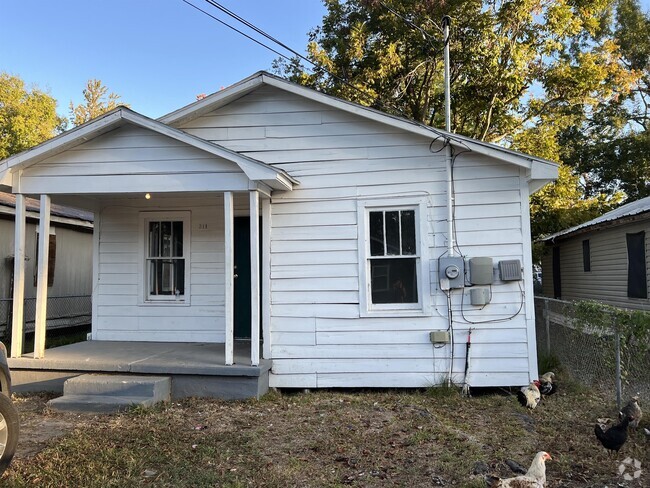 Building Photo - 311 Short St Rental