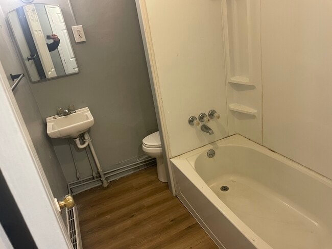 Photo - 907 Virginia Ave Unit 2