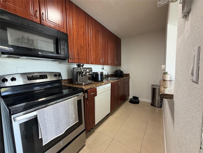 Photo - 4550 NW 79th Ave Unit 2C