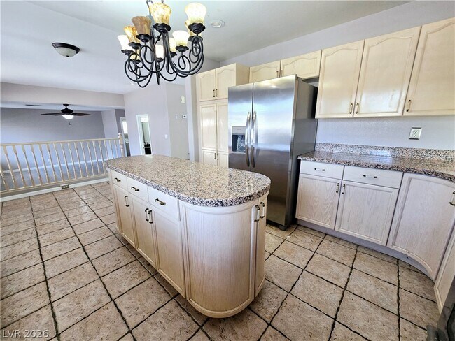 Photo - 3759 Funston Way