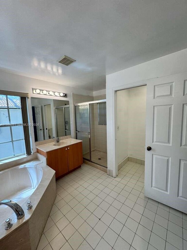 Photo - 12471 SW 42nd St